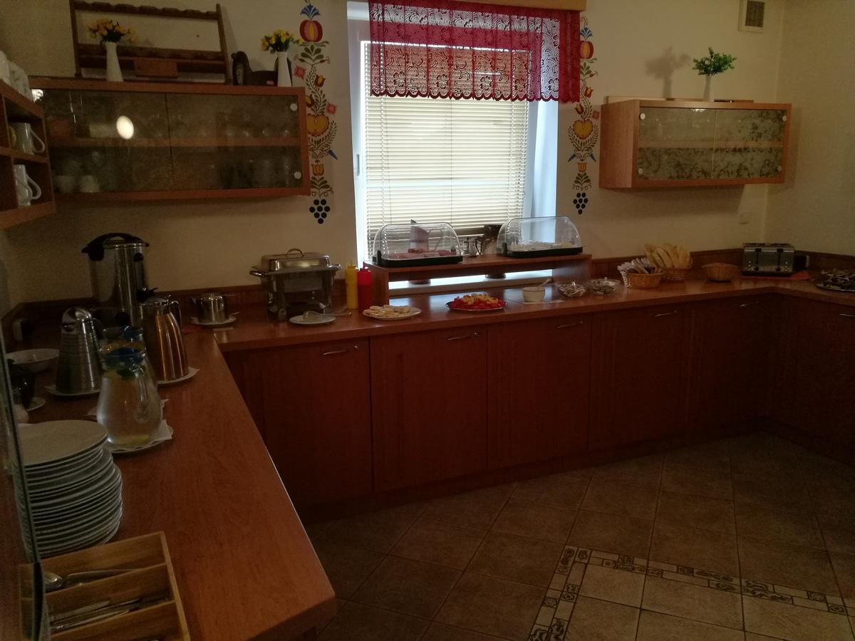 Penzion Kosik Tvrdonice Bagian luar foto